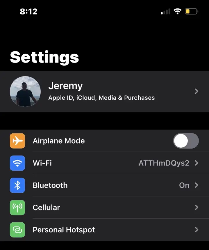 How to Find the Serial Number on MacBook That Won't Turn On How to Find the Serial Number on MacBook That Won't Turn On